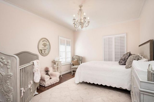 28 W 4th Avenue 11, San Mateo, CA 94402