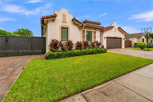 15255 SW 173rd St, Miami, FL 33187