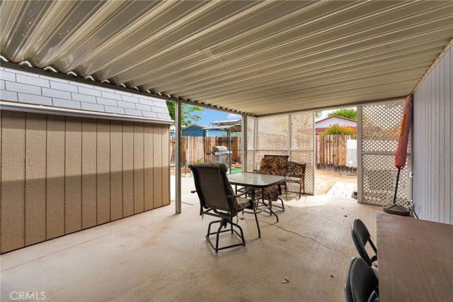 21621 Sandia 57, Apple Valley, CA 92308