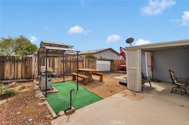 21621 Sandia 57, Apple Valley, CA 92308
