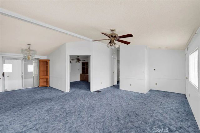 21621 Sandia 57, Apple Valley, CA 92308