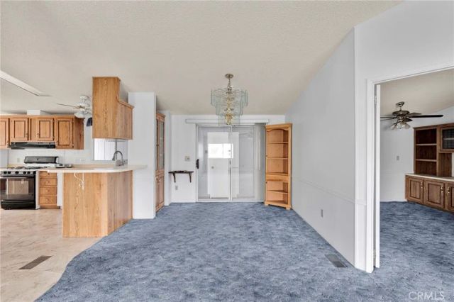 21621 Sandia 57, Apple Valley, CA 92308