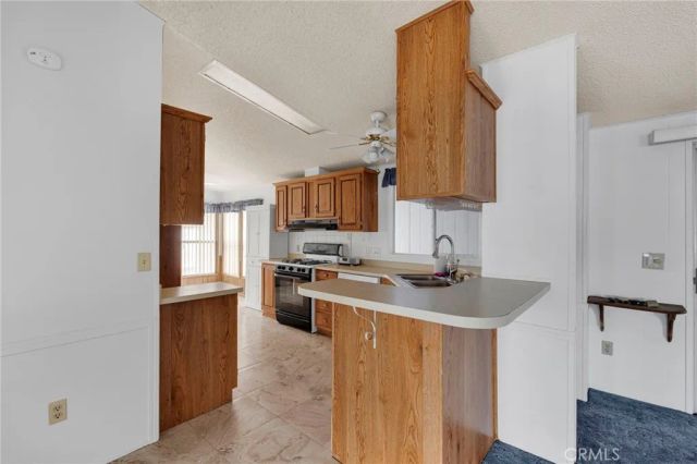 21621 Sandia 57, Apple Valley, CA 92308