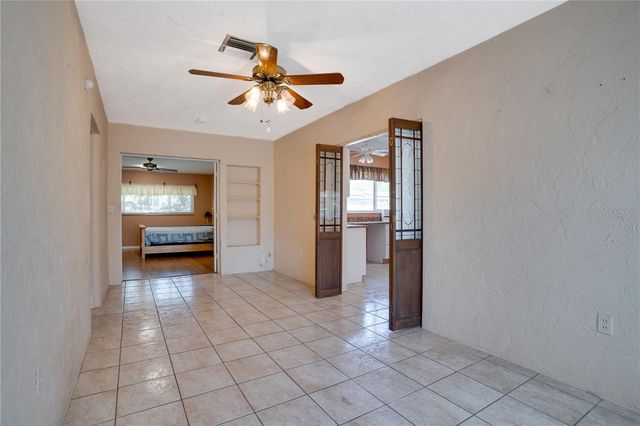 4545 25TH AVENUE N, St Petersburg, FL 33713