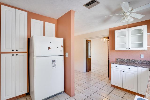 4545 25TH AVENUE N, St Petersburg, FL 33713