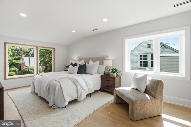1348 HARRINGTON RD, Havertown, PA 19083