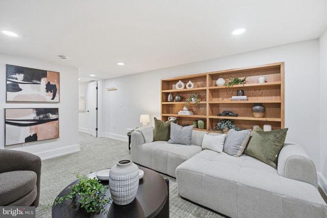 1348 HARRINGTON RD, Havertown, PA 19083