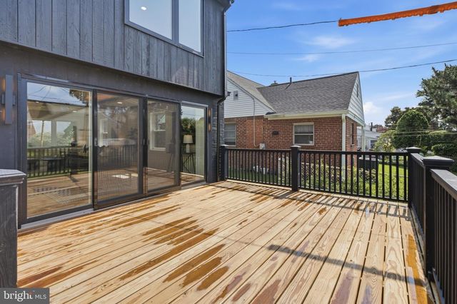 1348 HARRINGTON RD, Havertown, PA 19083