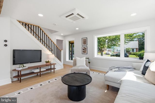1348 HARRINGTON RD, Havertown, PA 19083