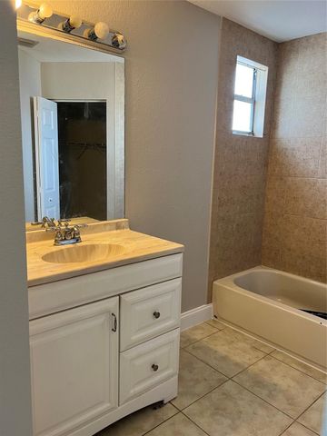 8265 NW 192nd Terrace, Hialeah, FL 33015