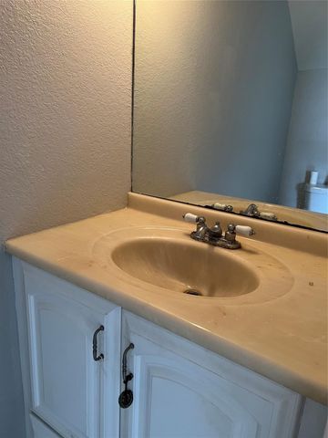 8265 NW 192nd Terrace, Hialeah, FL 33015