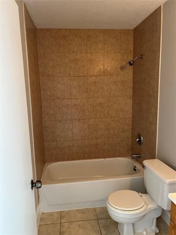 8265 NW 192nd Terrace, Hialeah, FL 33015