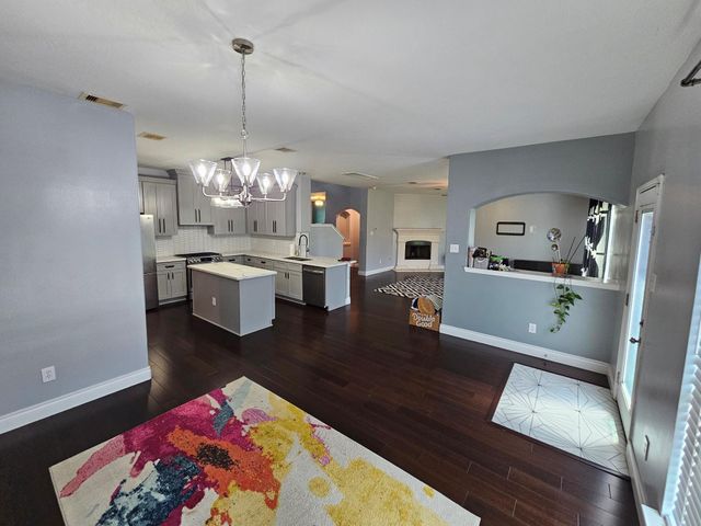 1815 Creegan Park Court, Houston, TX 77047