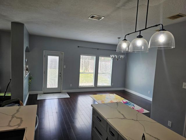 1815 Creegan Park Court, Houston, TX 77047