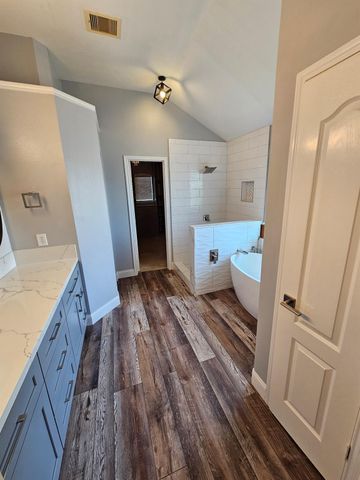 1815 Creegan Park Court, Houston, TX 77047