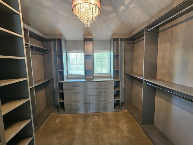 1815 Creegan Park Court, Houston, TX 77047