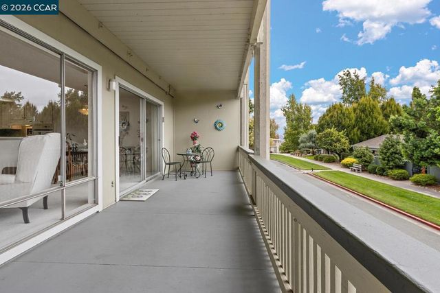 2709 Golden Rain Road 6, Walnut Creek, CA 94595