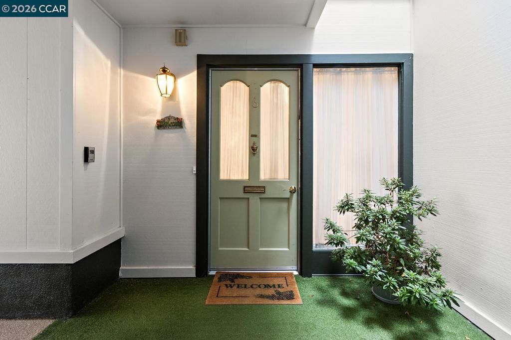 2709 Golden Rain Road 6, Walnut Creek, CA 94595