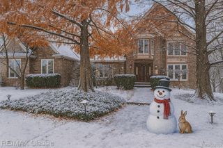 13507 Westbrook Road, Plymouth, MI 48170