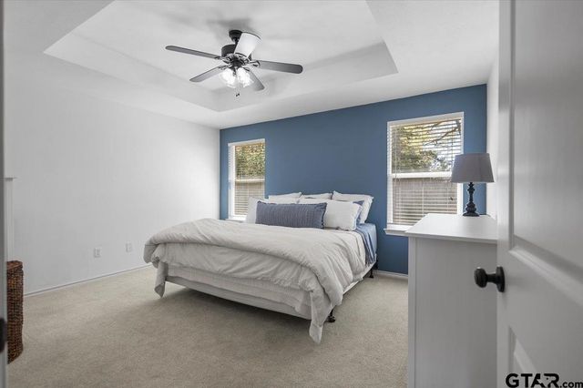 307 Mission Crest Circle, Lindale, TX 75771
