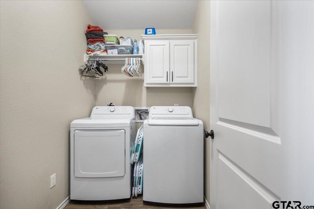 307 Mission Crest Circle, Lindale, TX 75771