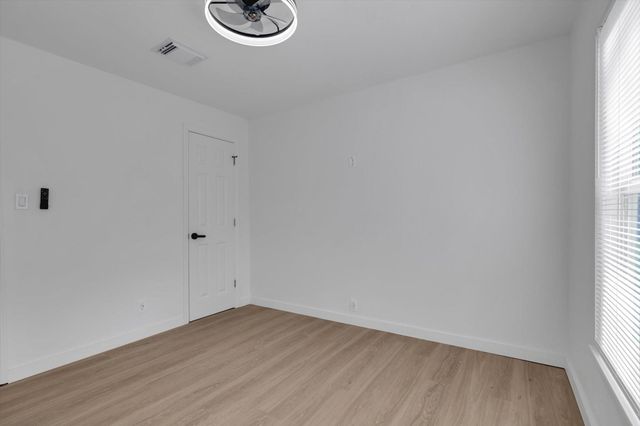 1504 N Travis Street, Liberty, TX 77575