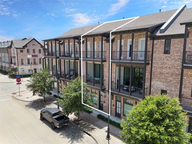 14995 Oak Street, Addison, TX 75001