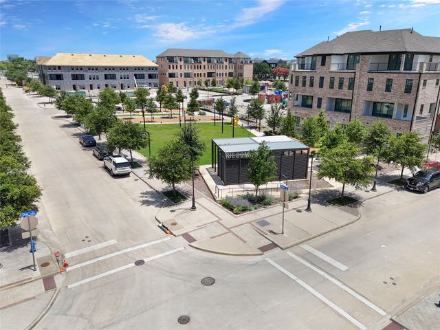 14995 Oak Street, Addison, TX 75001