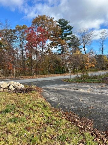 32 Carolyn Circle, Marshfield, MA 02050