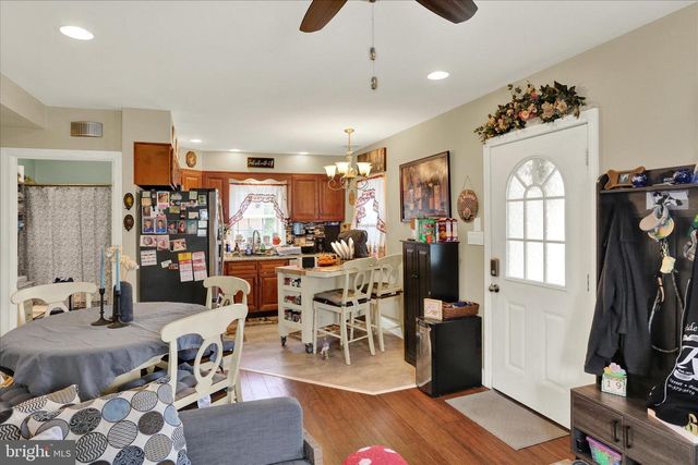 812 HAY RD, Temple, PA 19560