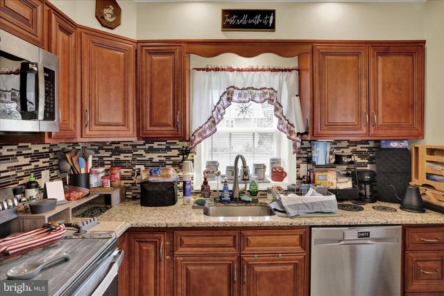 812 HAY RD, Temple, PA 19560