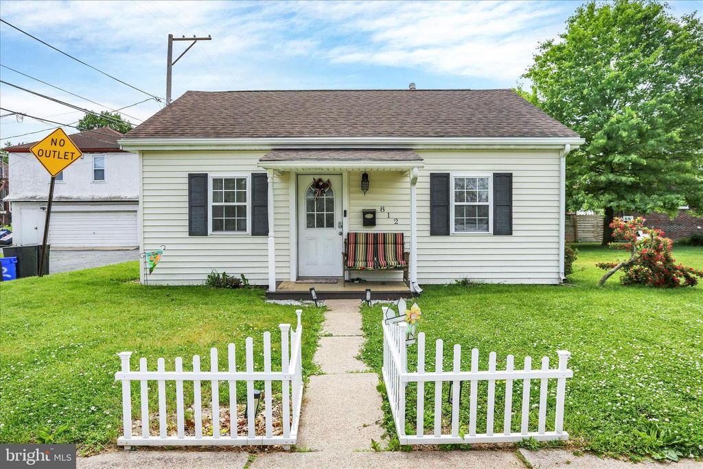 812 HAY RD, Temple, PA 19560