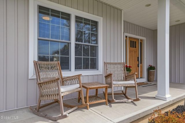 51 B Bayberry Drive, Halfmoon, NY 12065