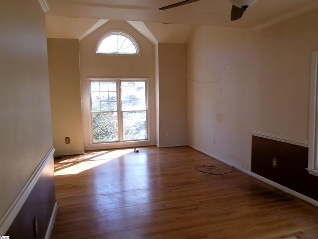 6 Moss Spring Court, Simpsonville, SC 29680