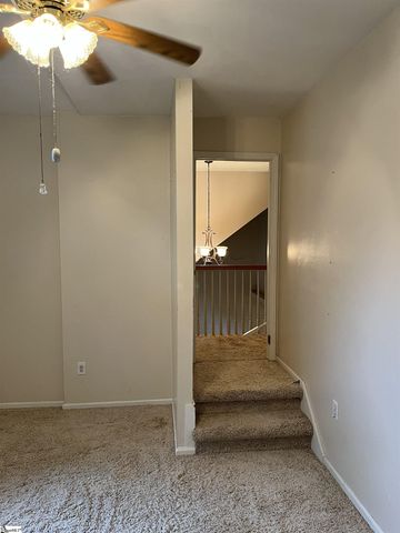 6 Moss Spring Court, Simpsonville, SC 29680