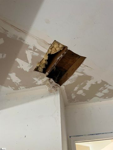 6 Moss Spring Court, Simpsonville, SC 29680