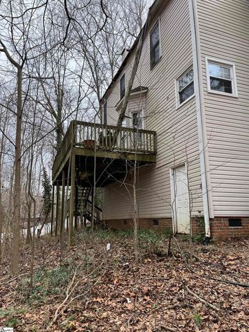 6 Moss Spring Court, Simpsonville, SC 29680