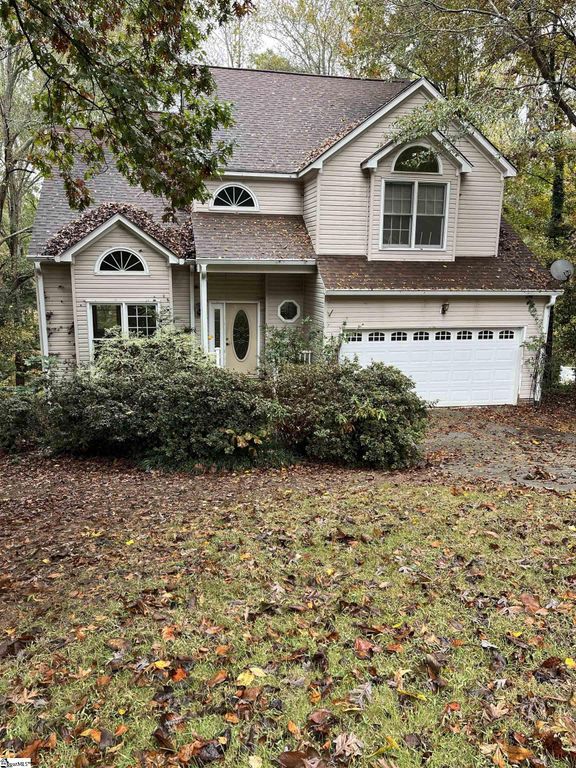 6 Moss Spring Court, Simpsonville, SC 29680