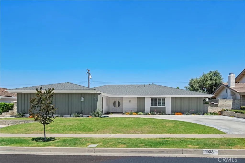 933 Boxwood Avenue, Fullerton, CA 92835
