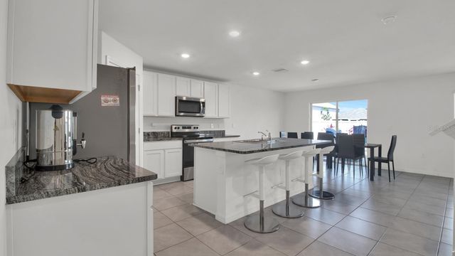 16762 SUNBURST LAKE STREET, Wimauma, FL 33598