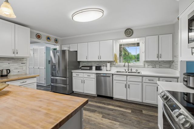 205 Riverside Dr, N, Carthage, TN 37030