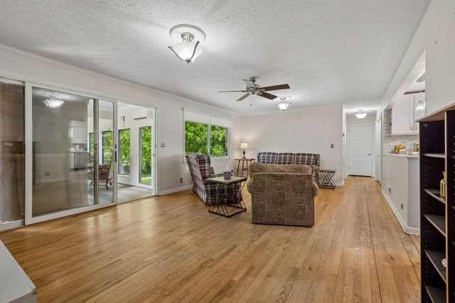 205 Riverside Dr, N, Carthage, TN 37030