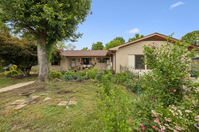 205 Riverside Dr, N, Carthage, TN 37030