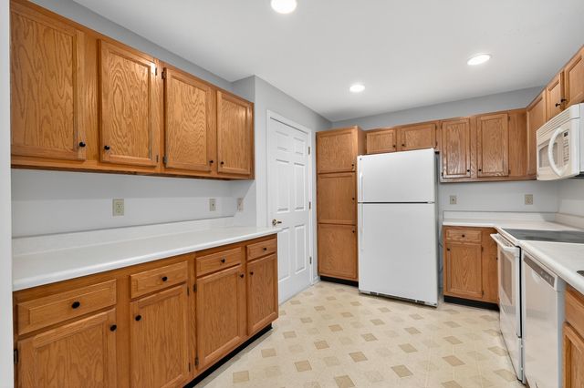 168 Langshire Court, Florence, KY 41042