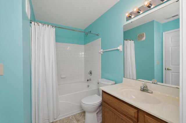 168 Langshire Court, Florence, KY 41042