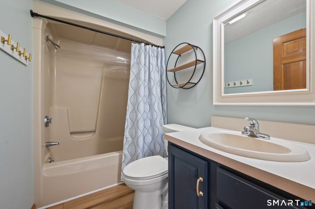 242 Summer Street 242, Portland, CT 06480