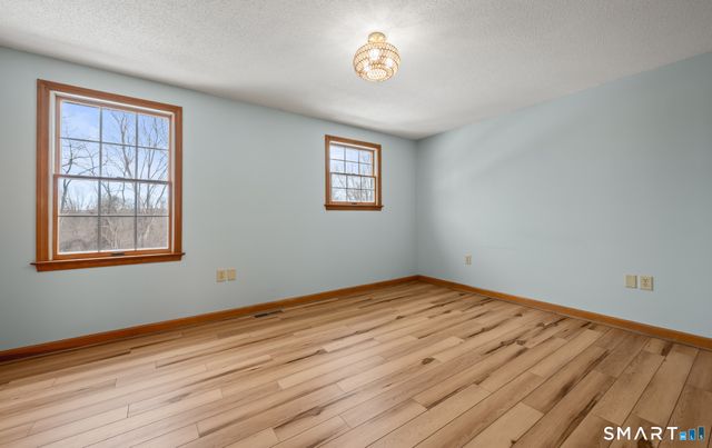 242 Summer Street 242, Portland, CT 06480