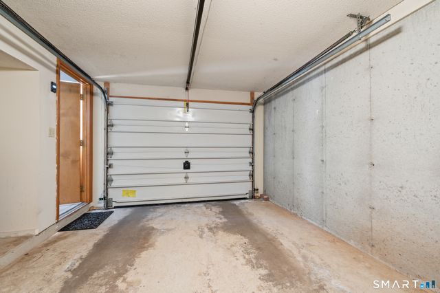 242 Summer Street 242, Portland, CT 06480