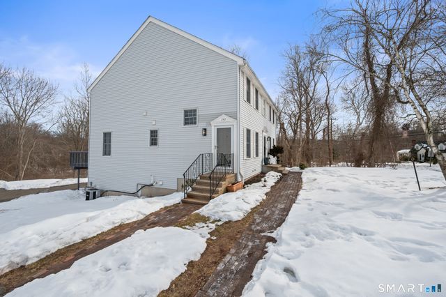 242 Summer Street 242, Portland, CT 06480