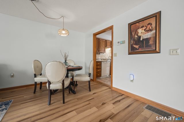 242 Summer Street 242, Portland, CT 06480